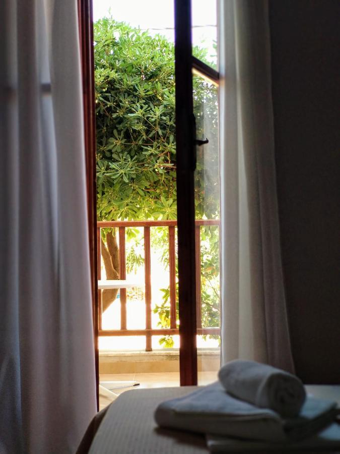 Ilaira Aparthotel Skala Eresou Exterior foto