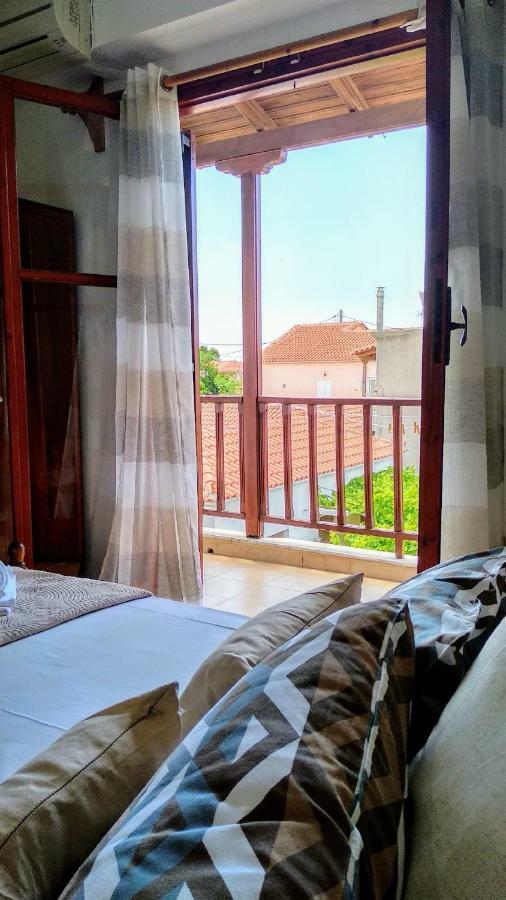 Ilaira Aparthotel Skala Eresou Exterior foto